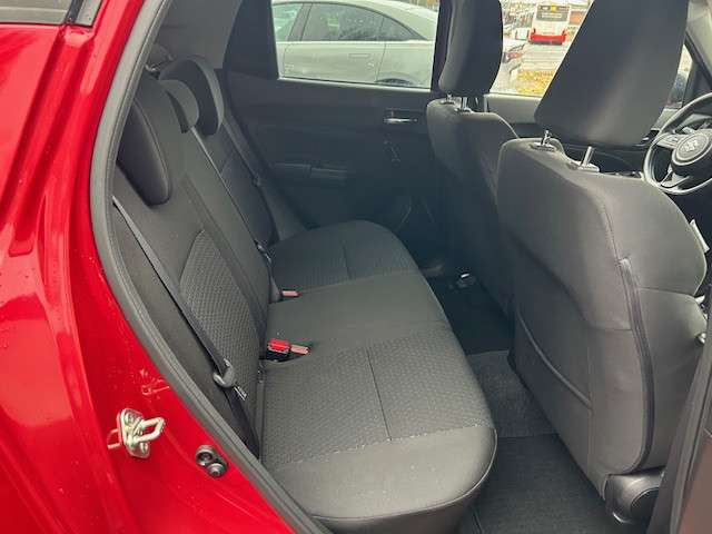 Fahrzeugbild eines Suzuki Swift