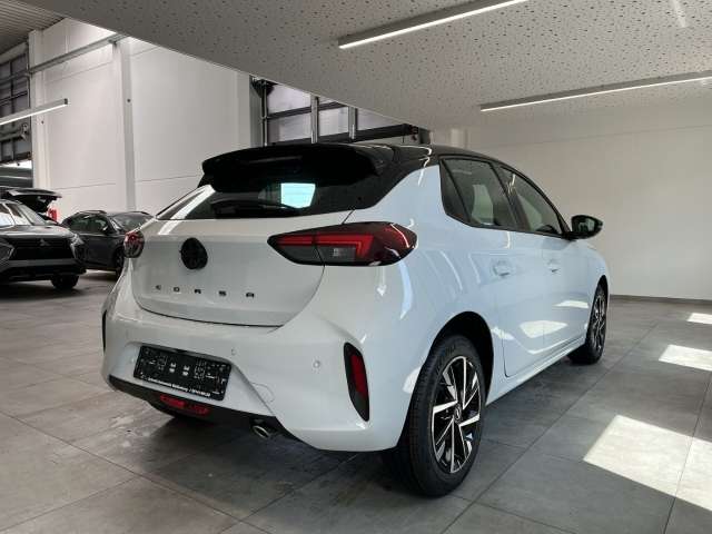 Fahrzeugbild eines Opel Corsa