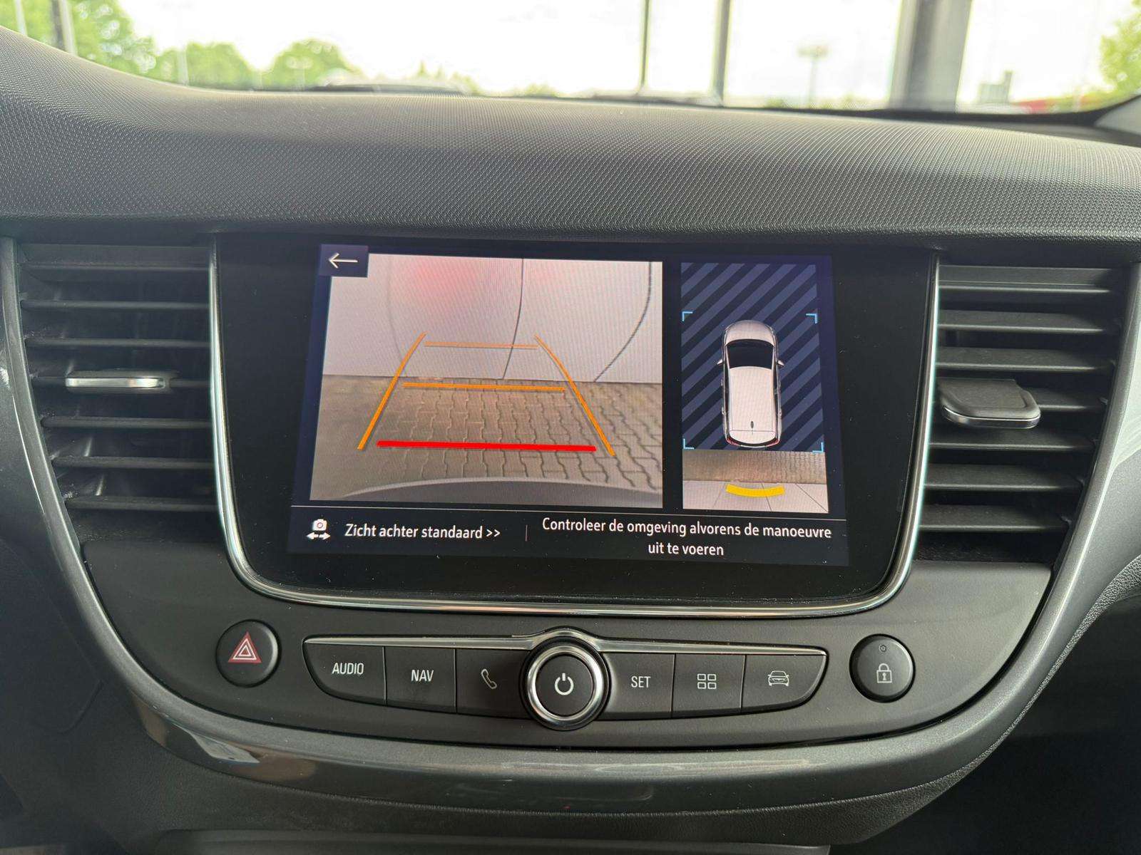 Fahrzeugbild eines Opel Crossland X