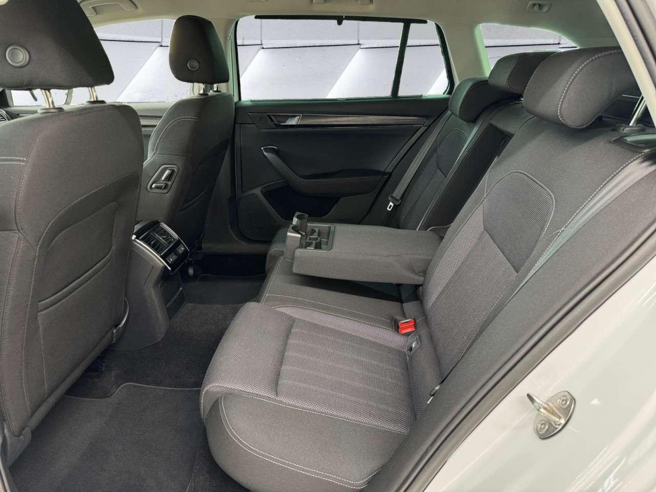 Fahrzeugbild eines Skoda Superb