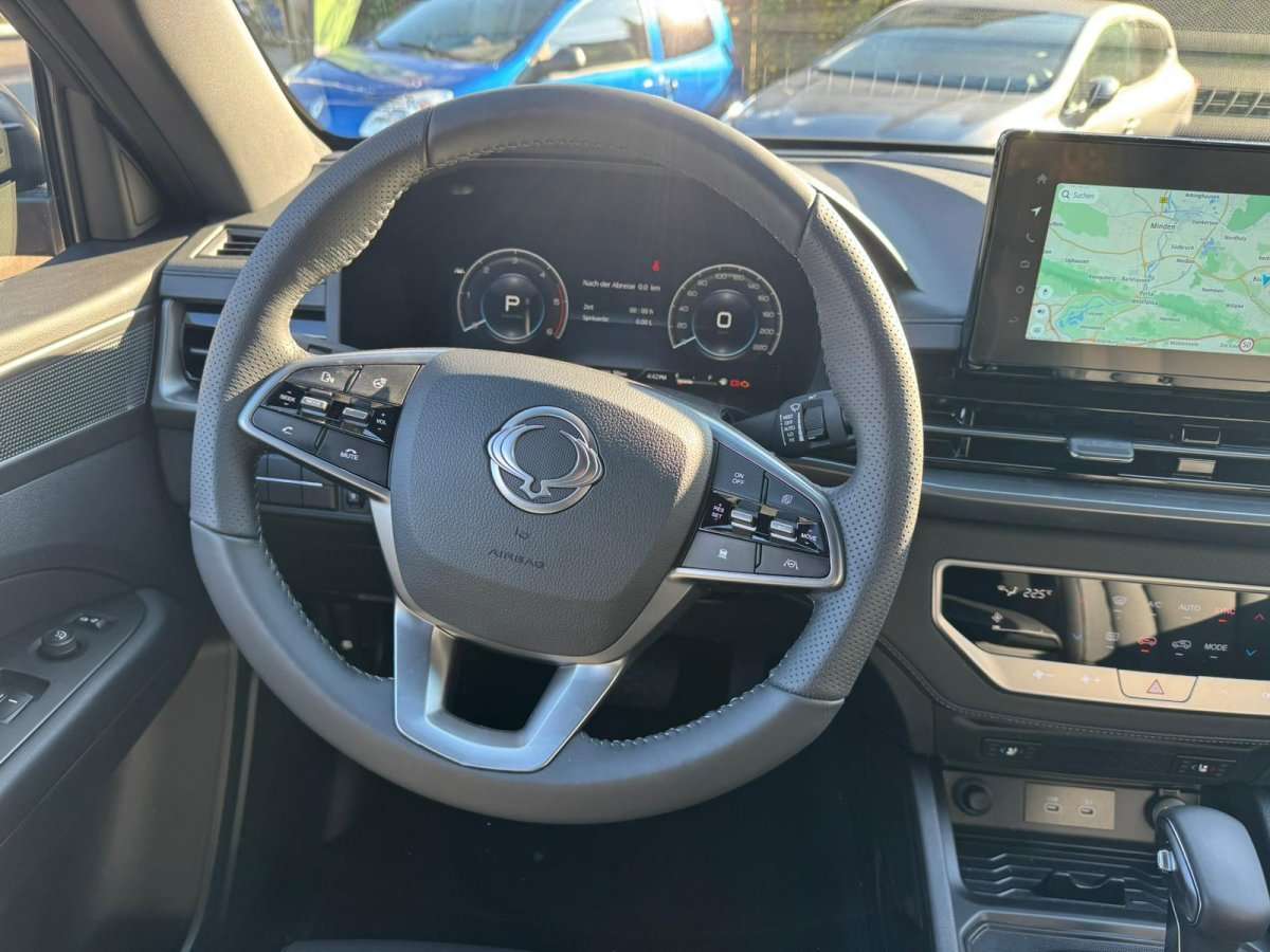 Fahrzeugbild eines KGM Musso Grand