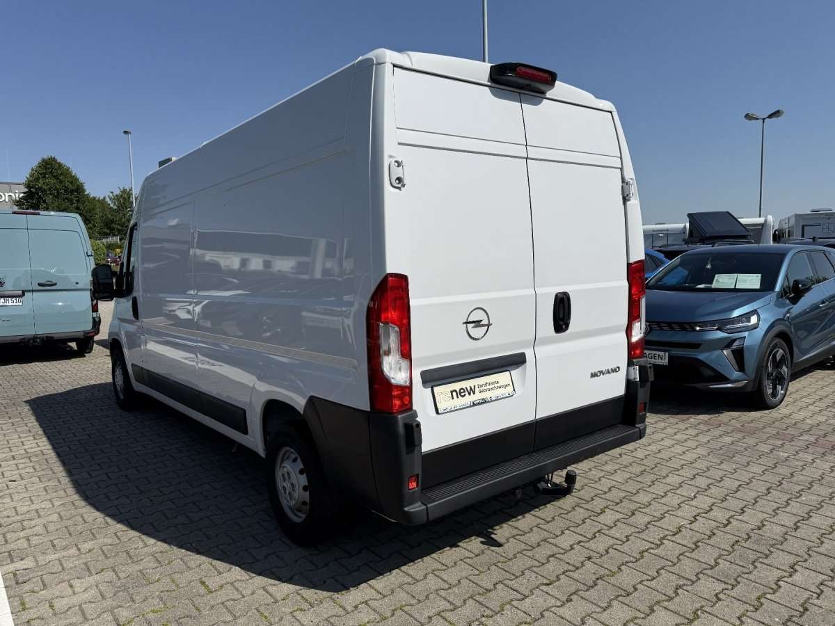 Fahrzeugbild eines Opel Movano