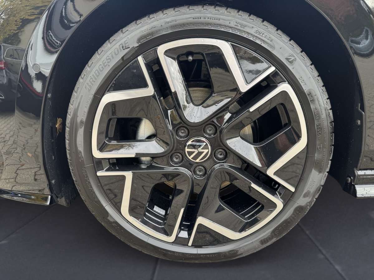 Fahrzeugbild eines Volkswagen Golf