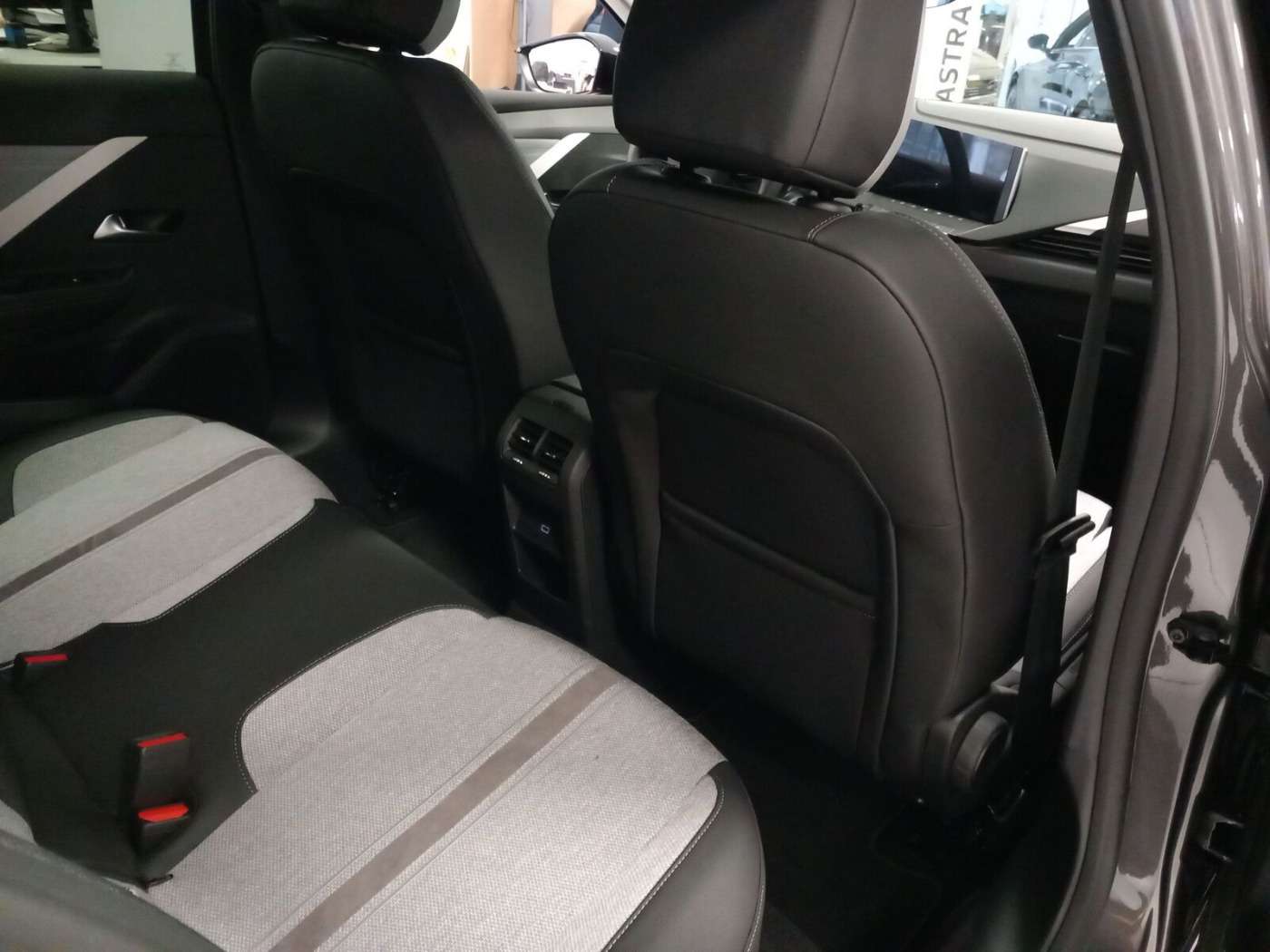 Fahrzeugbild eines Opel Astra