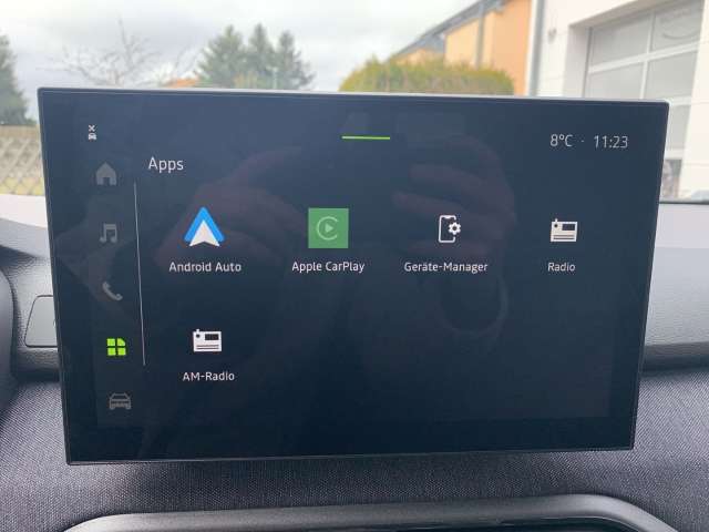 Fahrzeugbild eines Dacia Jogger