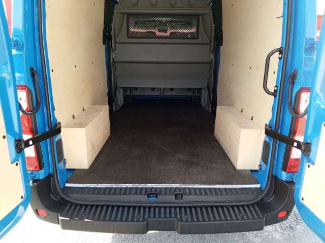 Fahrzeugbild eines Renault Master