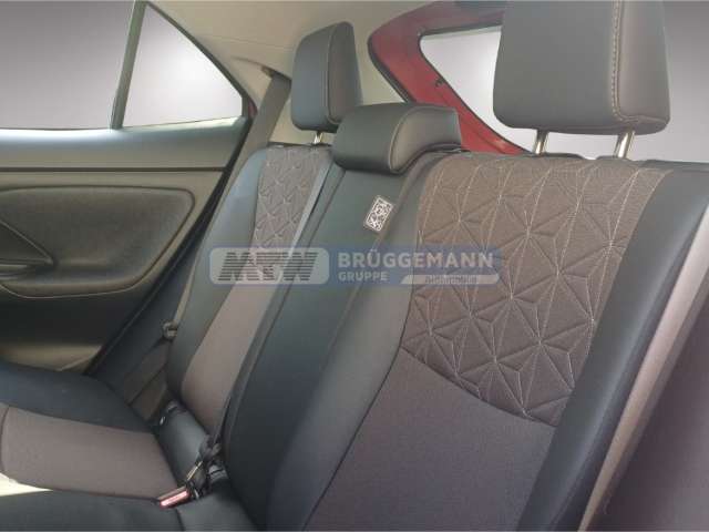 Fahrzeugbild eines Toyota Yaris Cross