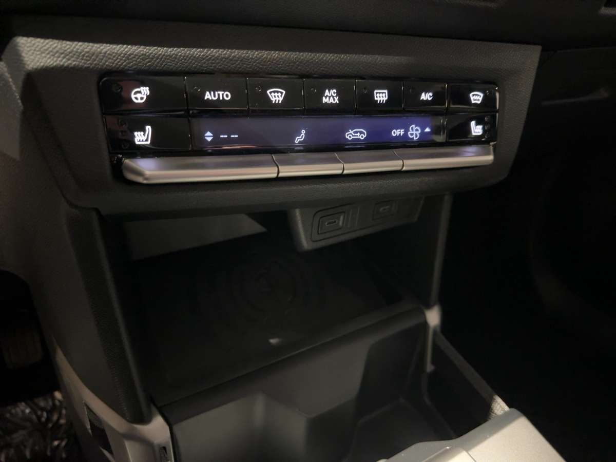 Fahrzeugbild eines Opel Frontera