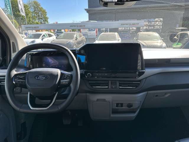 Fahrzeugbild eines Ford Tourneo Custom