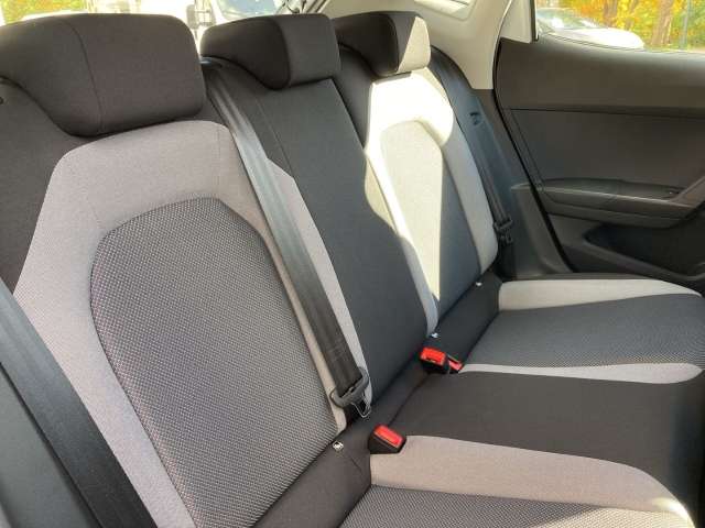 Fahrzeugbild eines SEAT Ibiza