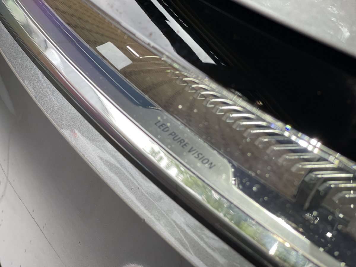 Fahrzeugbild eines Renault Megane E-TECH