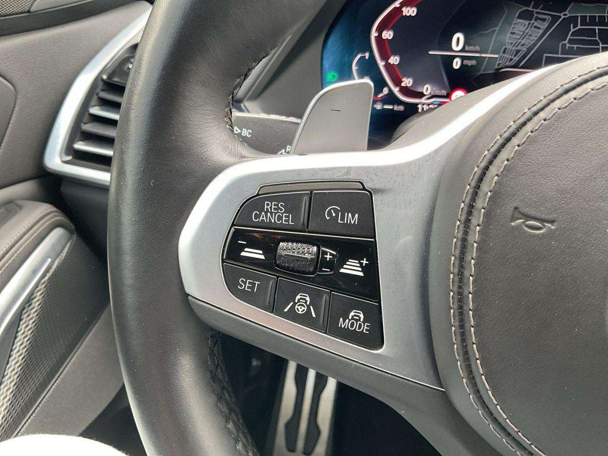 Fahrzeugbild eines BMW X6