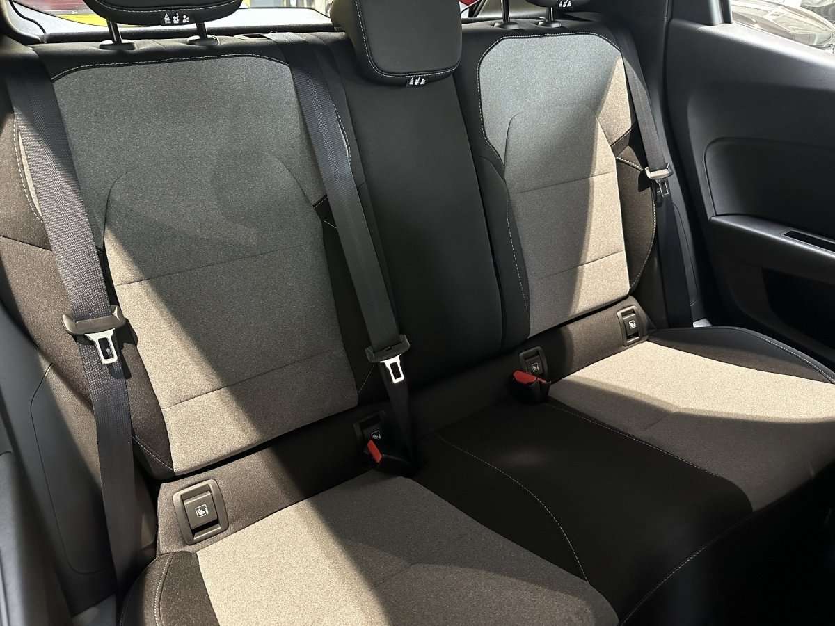 Fahrzeugbild eines Renault Clio