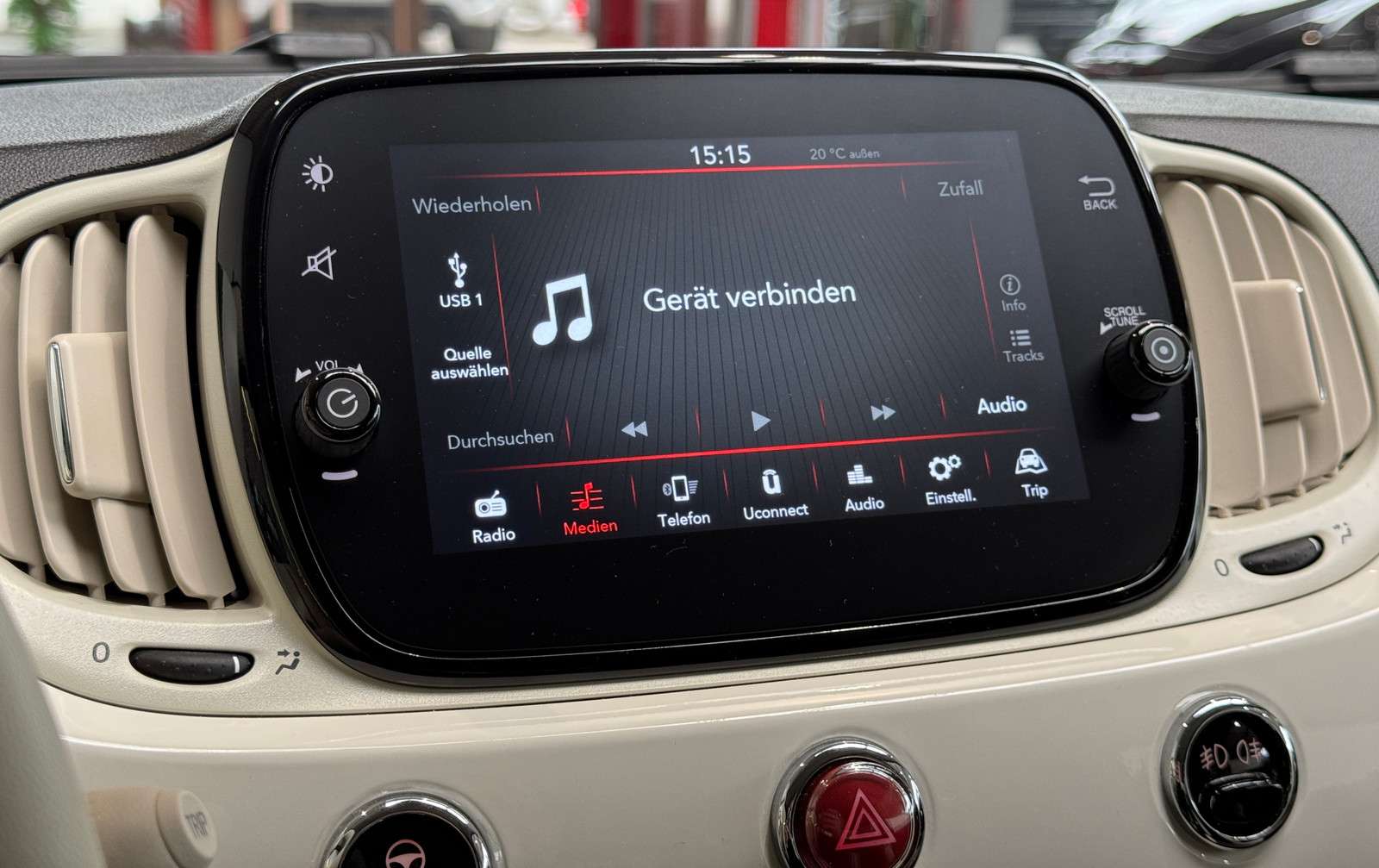 Fahrzeugbild eines Fiat 500