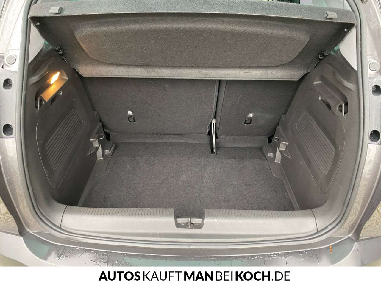 Fahrzeugbild eines Opel Crossland X