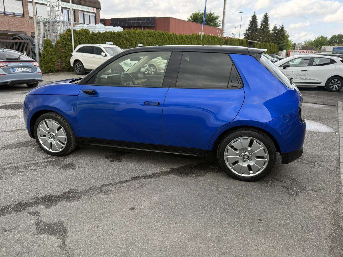 Fahrzeugbild eines Honda Honda e