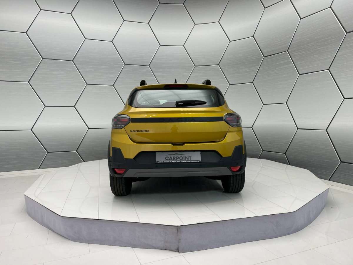Fahrzeugbild eines Dacia Sandero