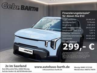 Schräge Frontansicht auf einen Kia EV2 , freigestellt