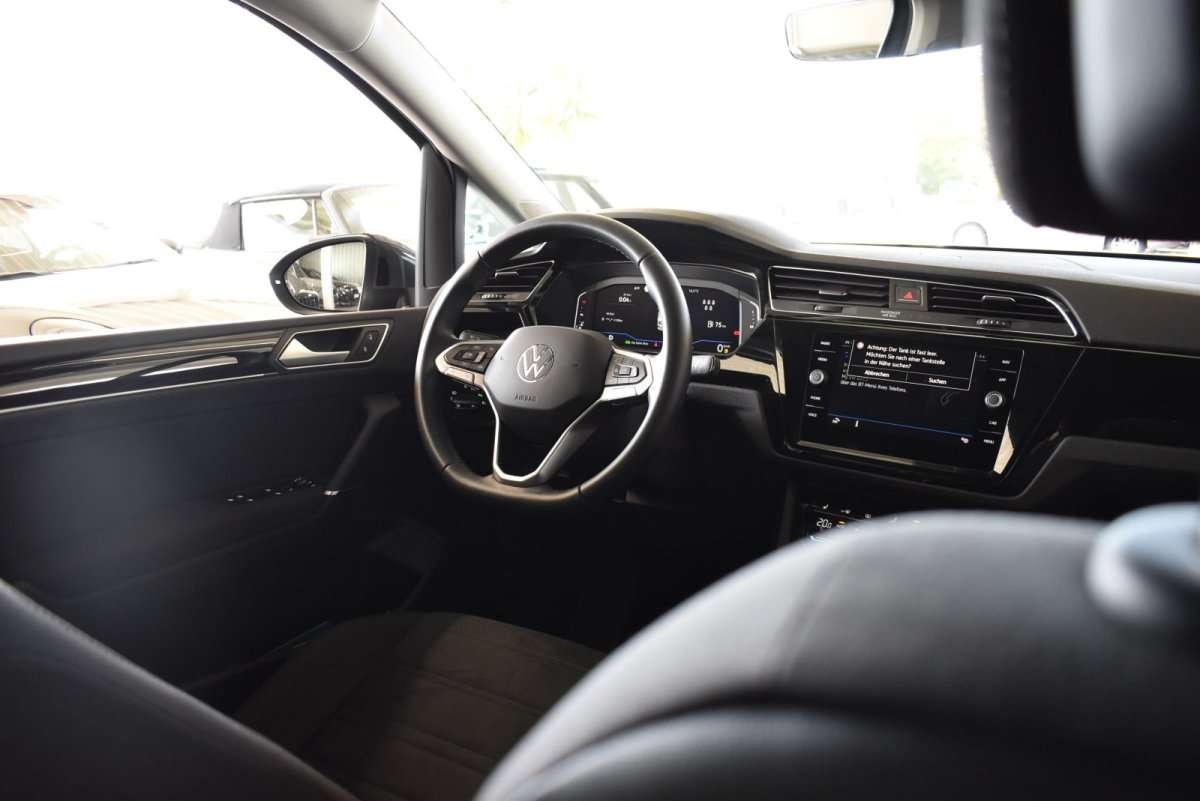 Fahrzeugbild eines Volkswagen Touran