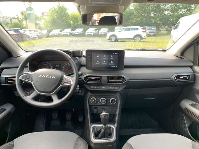 Fahrzeugbild eines Dacia Jogger