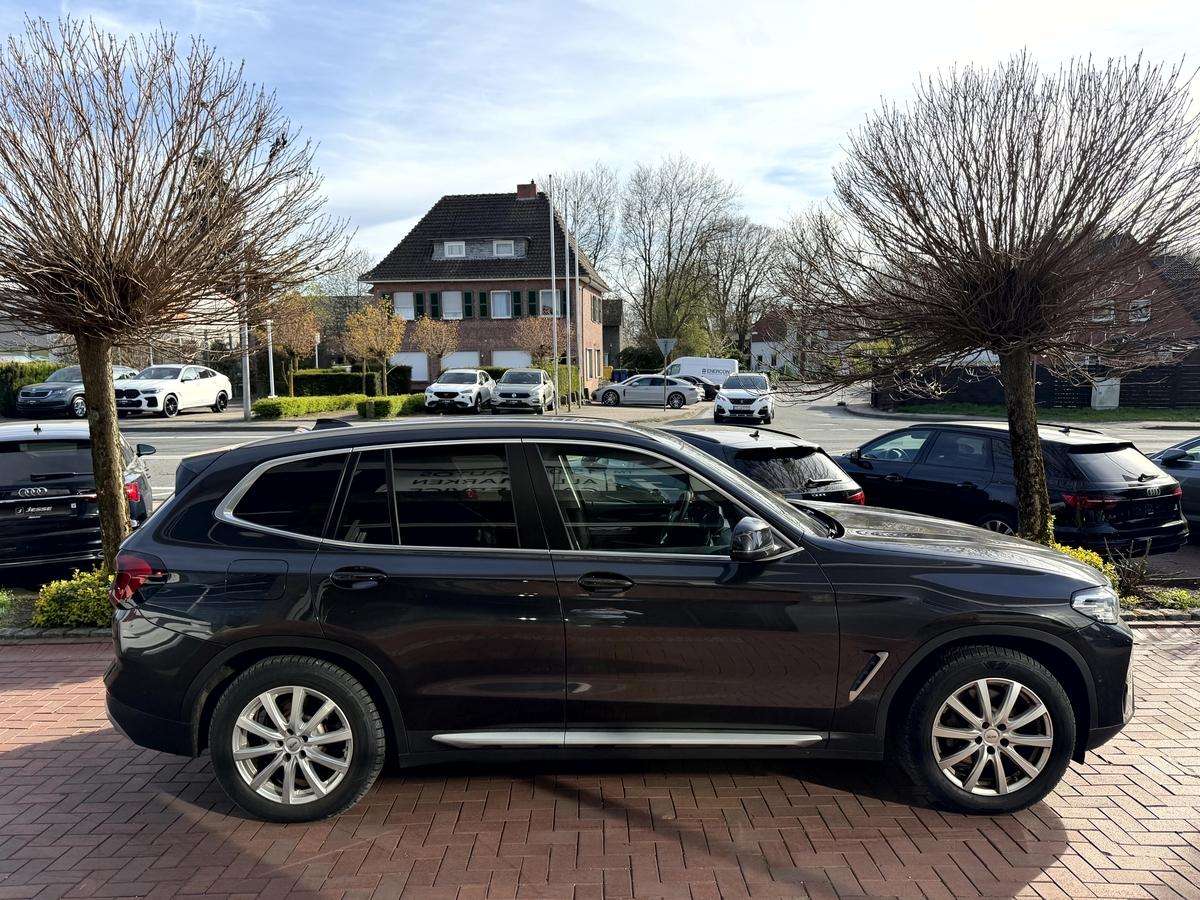 Fahrzeugbild eines BMW X3