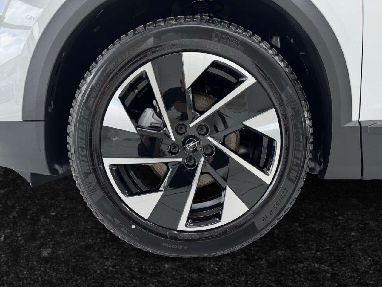 Fahrzeugbild eines Opel Grandland X