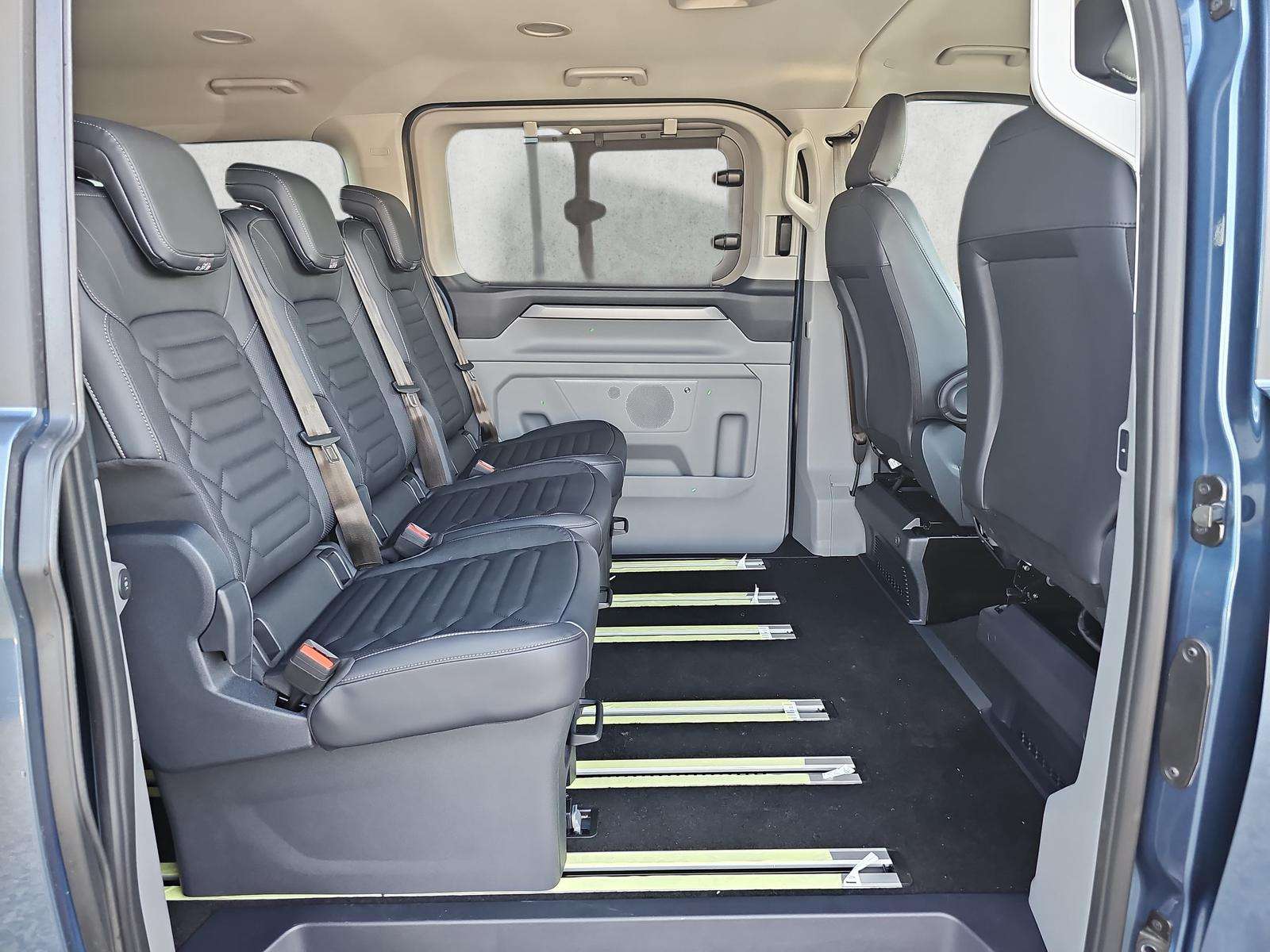 Fahrzeugbild eines Ford Tourneo Custom