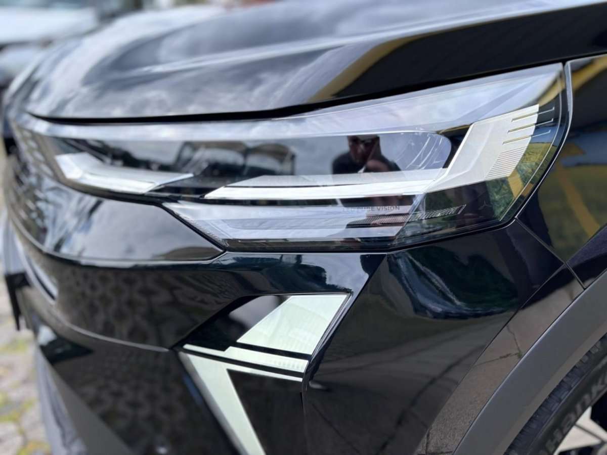 Fahrzeugbild eines Renault Symbioz