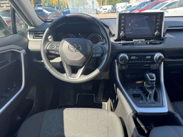 Fahrzeugbild eines Toyota RAV4