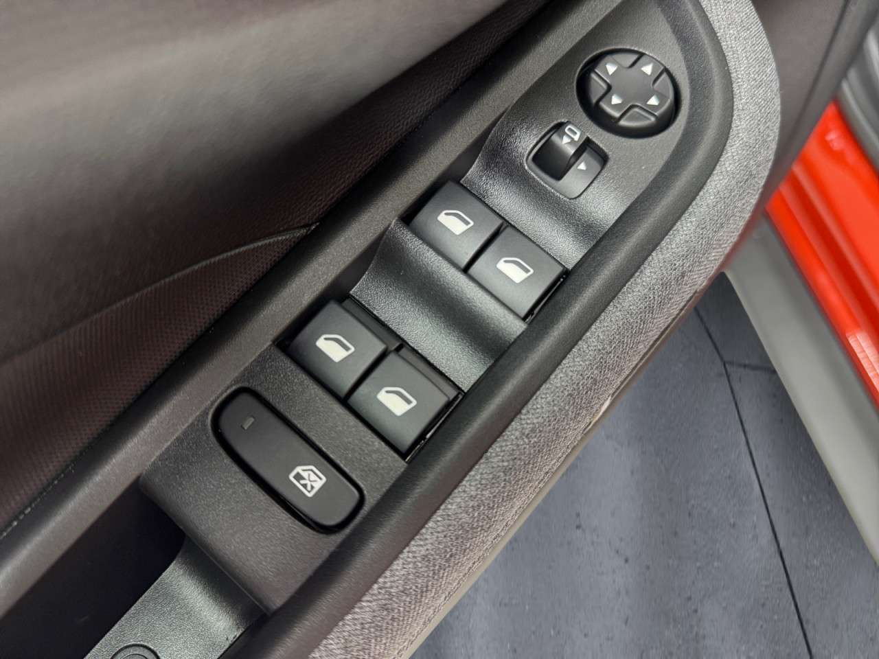 Fahrzeugbild eines Opel Frontera