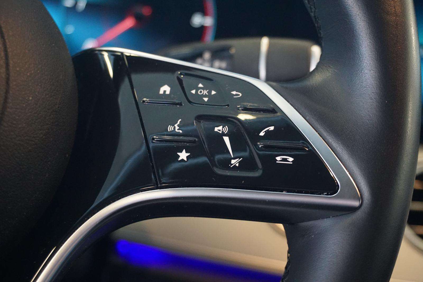 Fahrzeugbild eines Mercedes-Benz E-Klasse