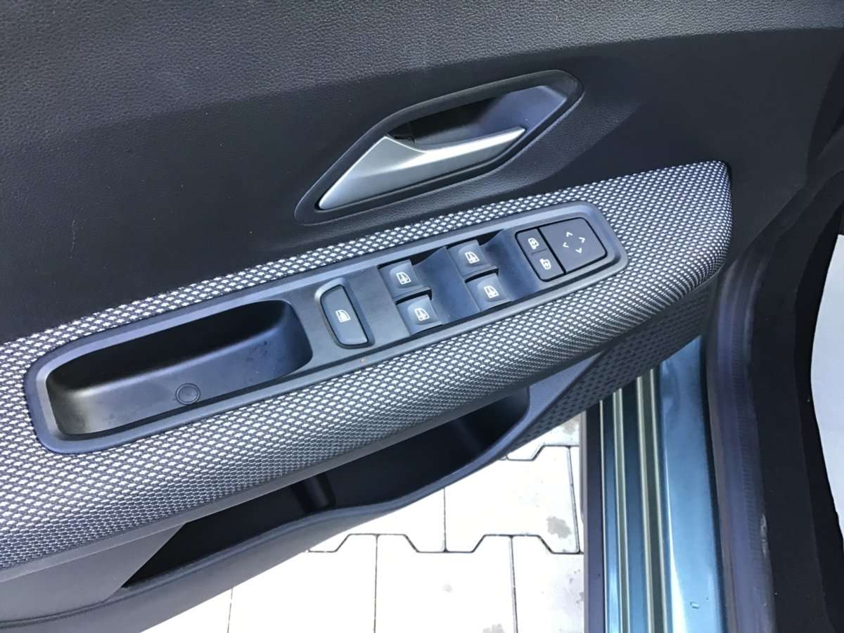 Fahrzeugbild eines Dacia Sandero