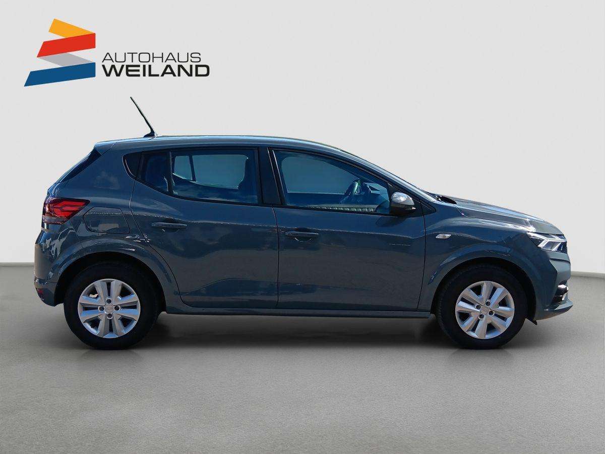 Fahrzeugbild eines Dacia Sandero
