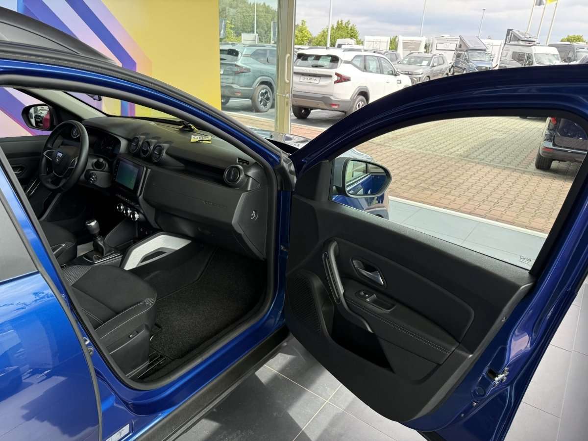 Fahrzeugbild eines Dacia Duster