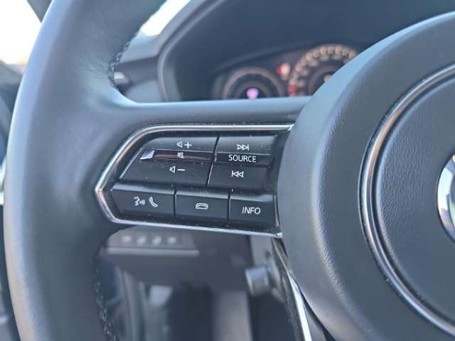 Fahrzeugbild eines Mazda CX-60