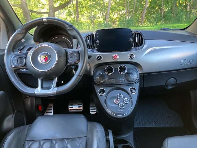 Fahrzeugbild eines Abarth 595