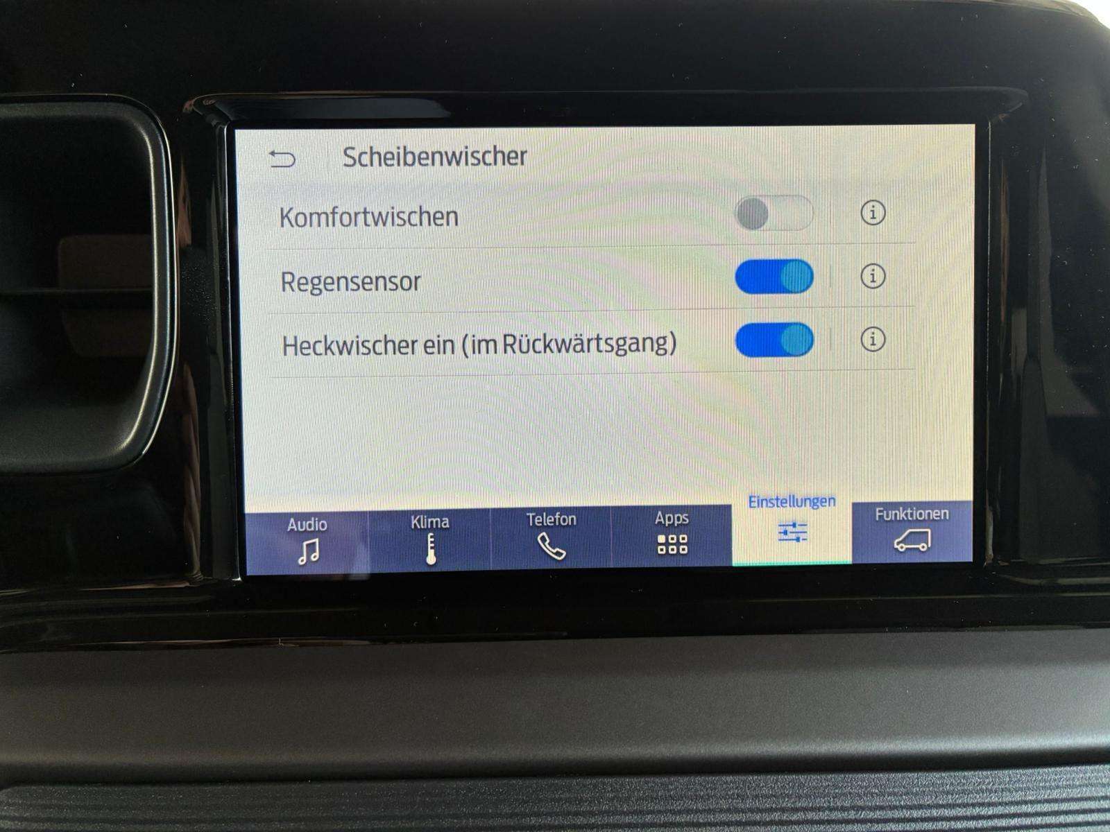 Fahrzeugbild eines Ford Tourneo Courier