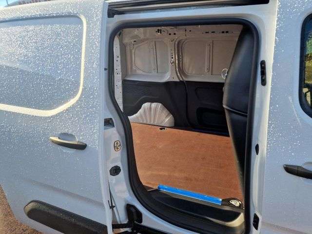 Fahrzeugbild eines Opel Combo