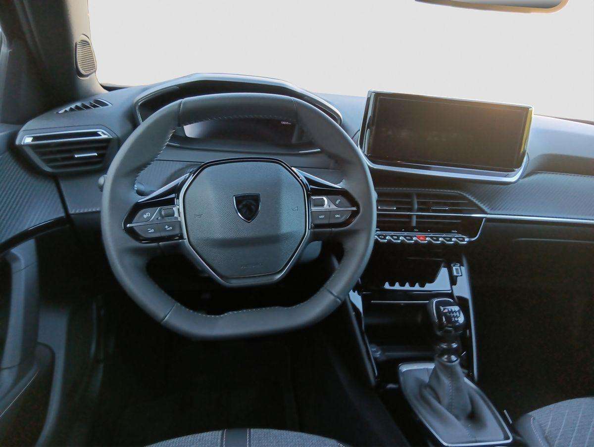 Fahrzeugbild eines Peugeot 2008