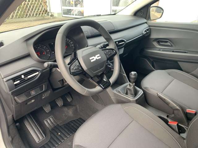 Fahrzeugbild eines Dacia Sandero