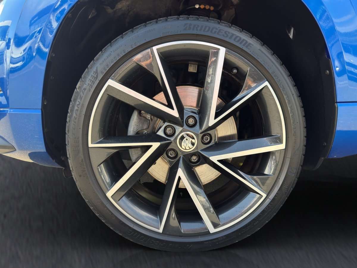 Fahrzeugbild eines Skoda Karoq
