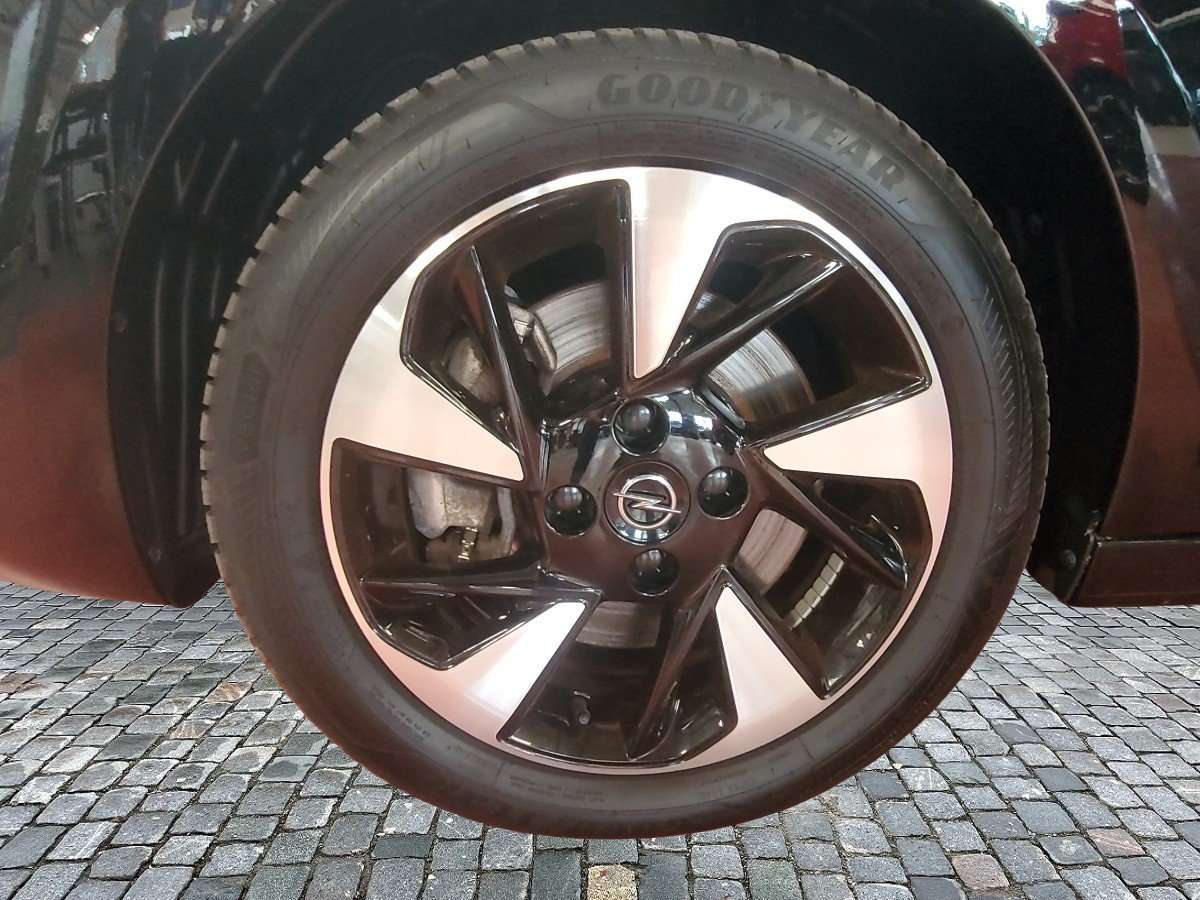 Fahrzeugbild eines Opel Corsa