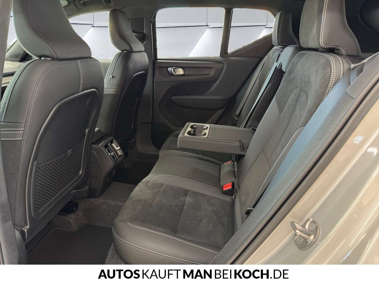 Fahrzeugbild eines Volvo XC40