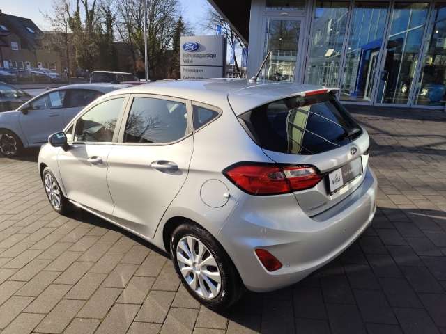 Fahrzeugbild eines Ford Fiesta