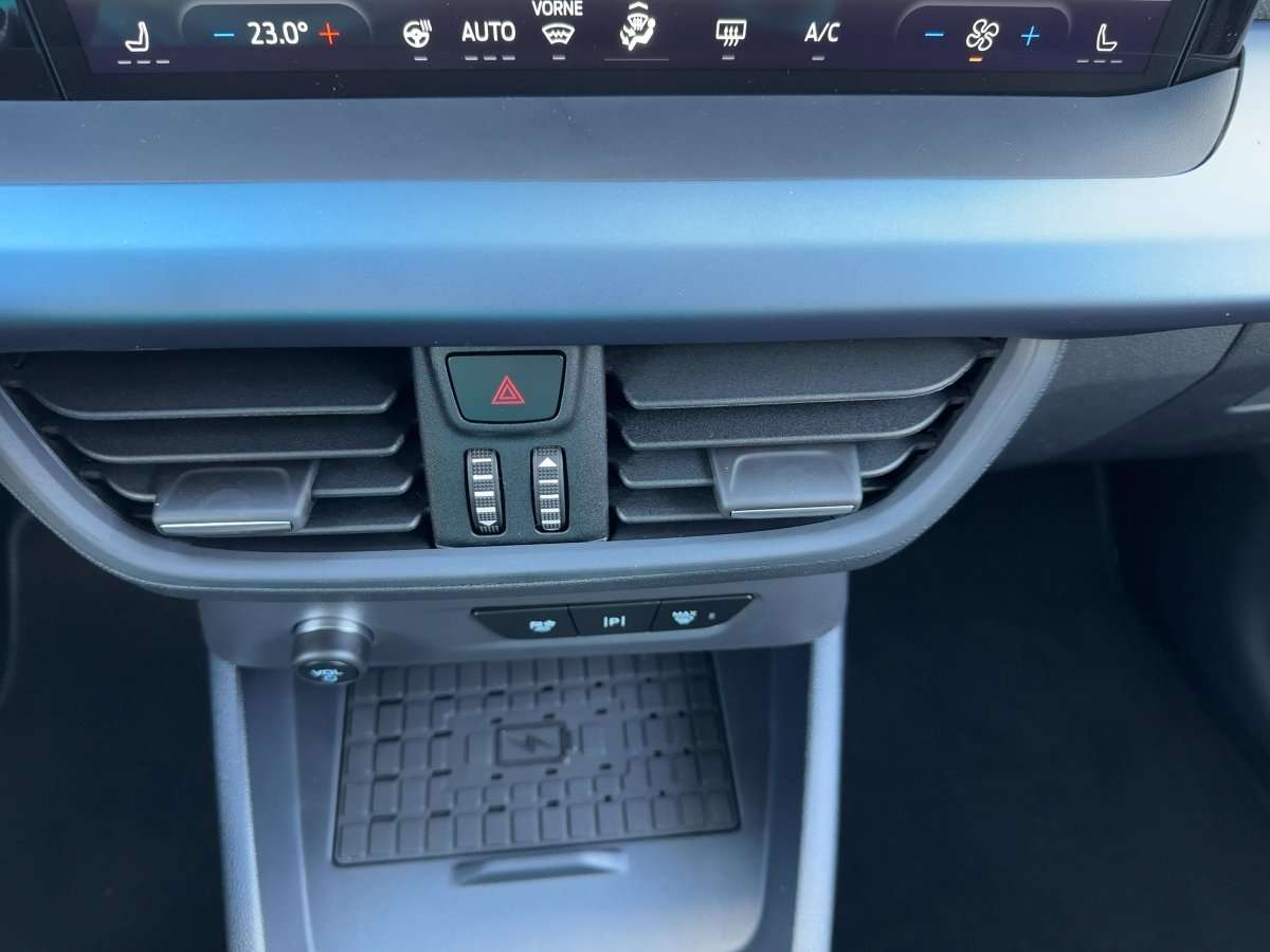 Fahrzeugbild eines Ford Tourneo Courier