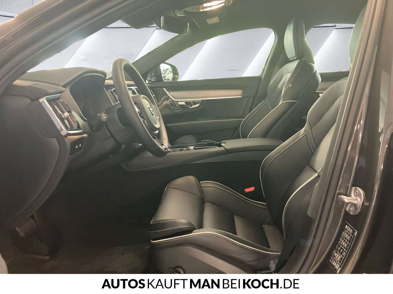 Fahrzeugbild eines Volvo S90