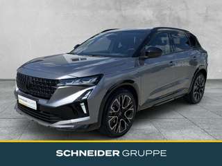 Schräge Frontansicht auf einen Renault Austral , freigestellt