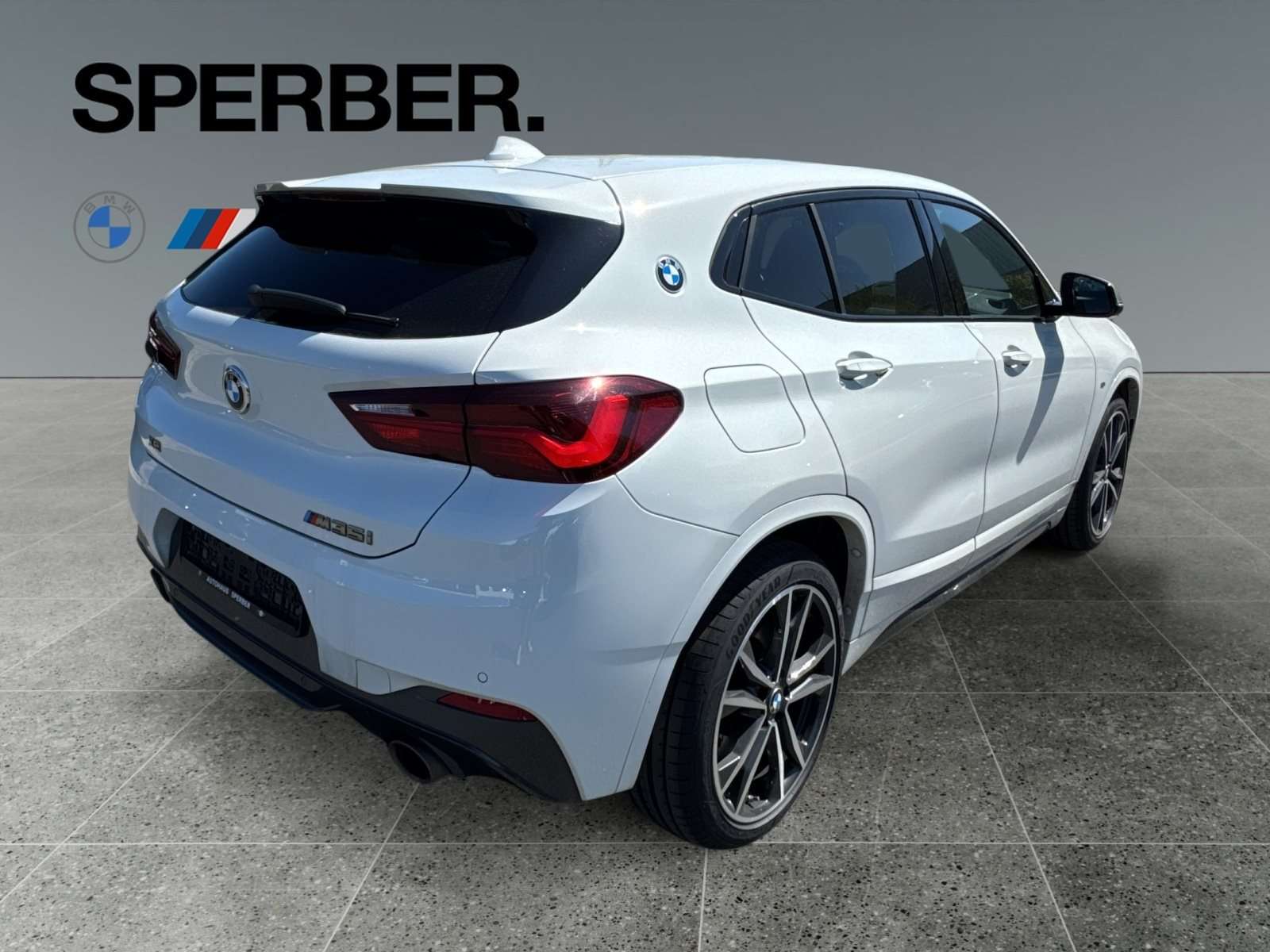 Fahrzeugbild eines BMW X2