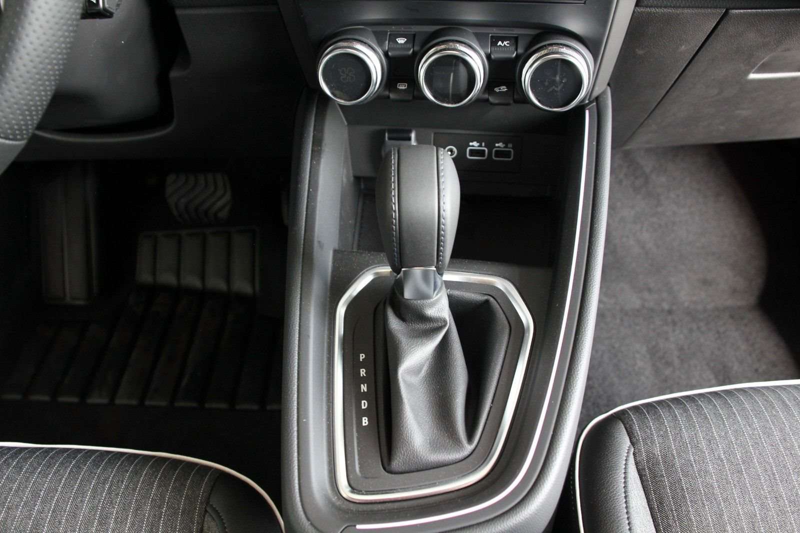 Fahrzeugbild eines Mitsubishi Colt