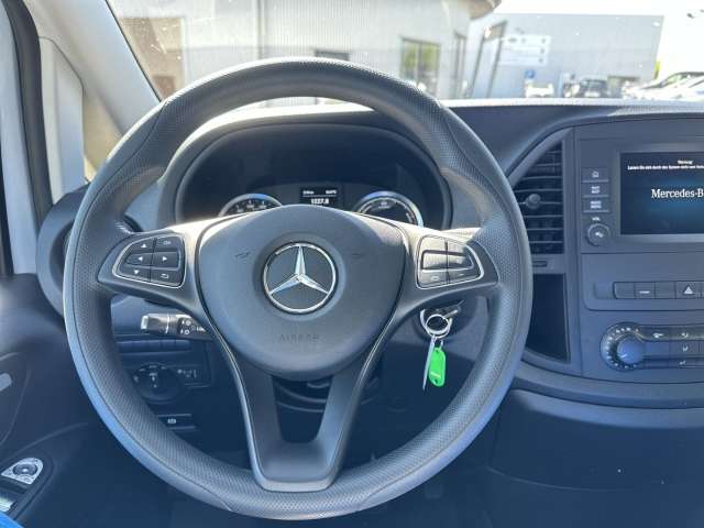 Fahrzeugbild eines Mercedes-Benz eVito